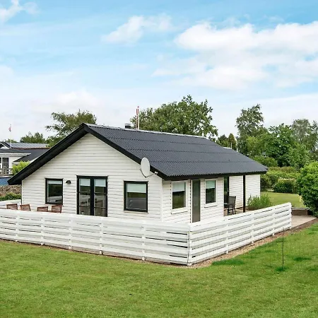 Holiday home 6 Person In Hejls