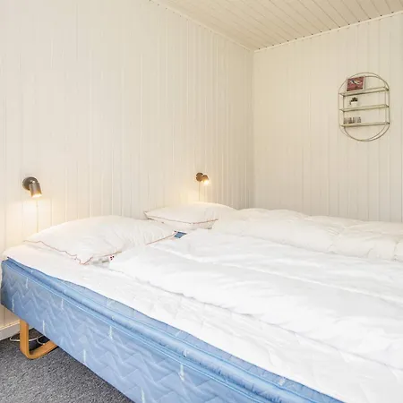 6 Person In Holiday home Hejls